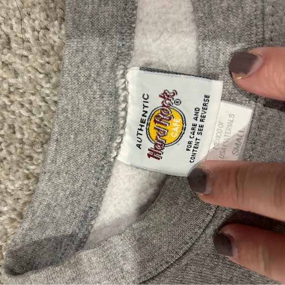 Hard Rock Cafe Authentic Gray Apparel - Picture 3 of 6